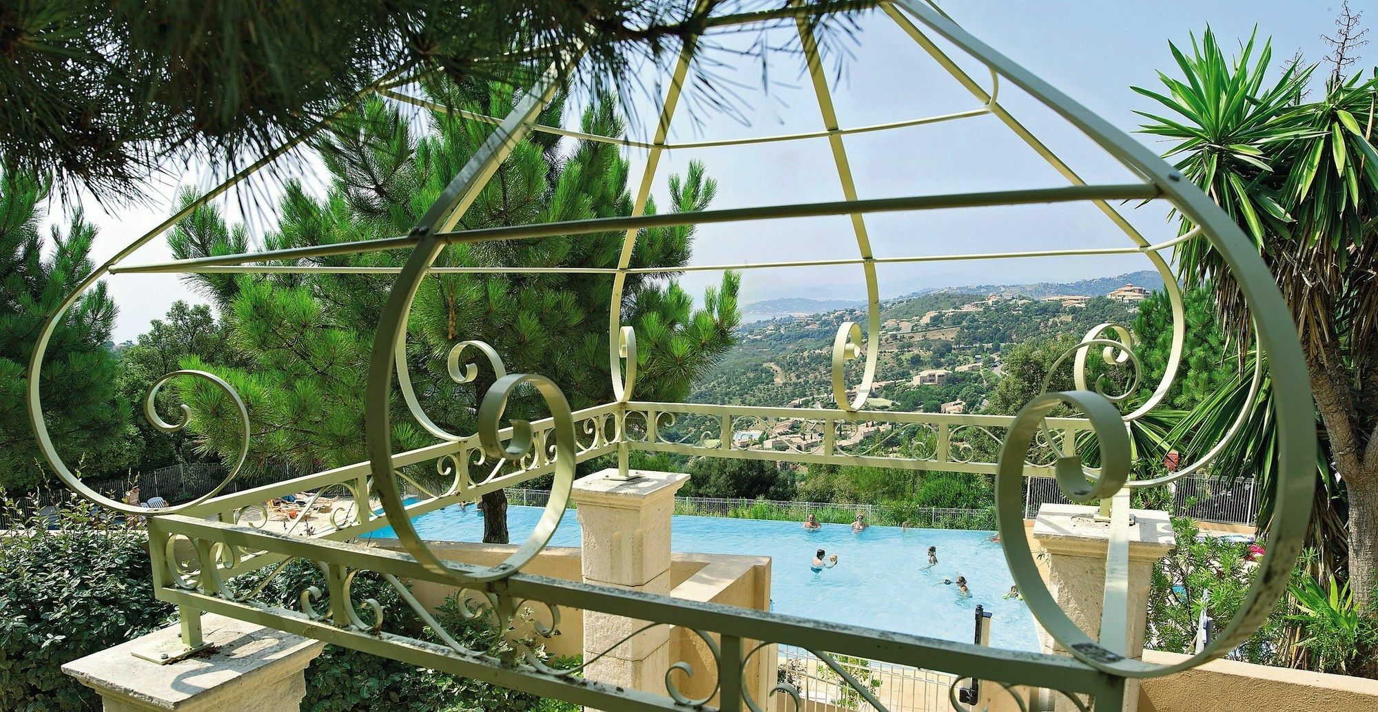 Residence Pierre & Vacances Les Terrasses Des Issambres Les Issambres Ngoại thất bức ảnh